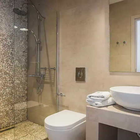 Diana 4* ترابيزاكي