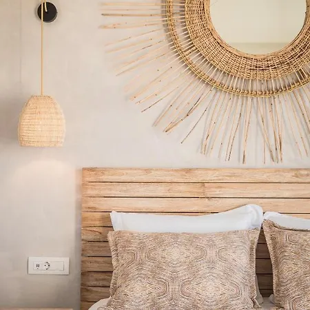 Diana Apartahotel 4*